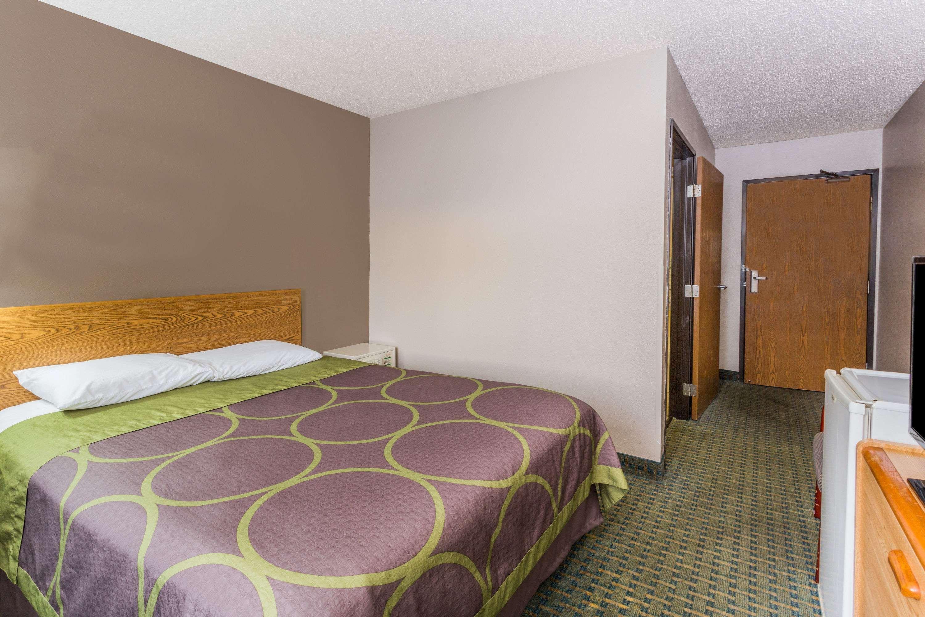 Super 8 By Wyndham St. Charles Hotel Saint Charles Kültér fotó